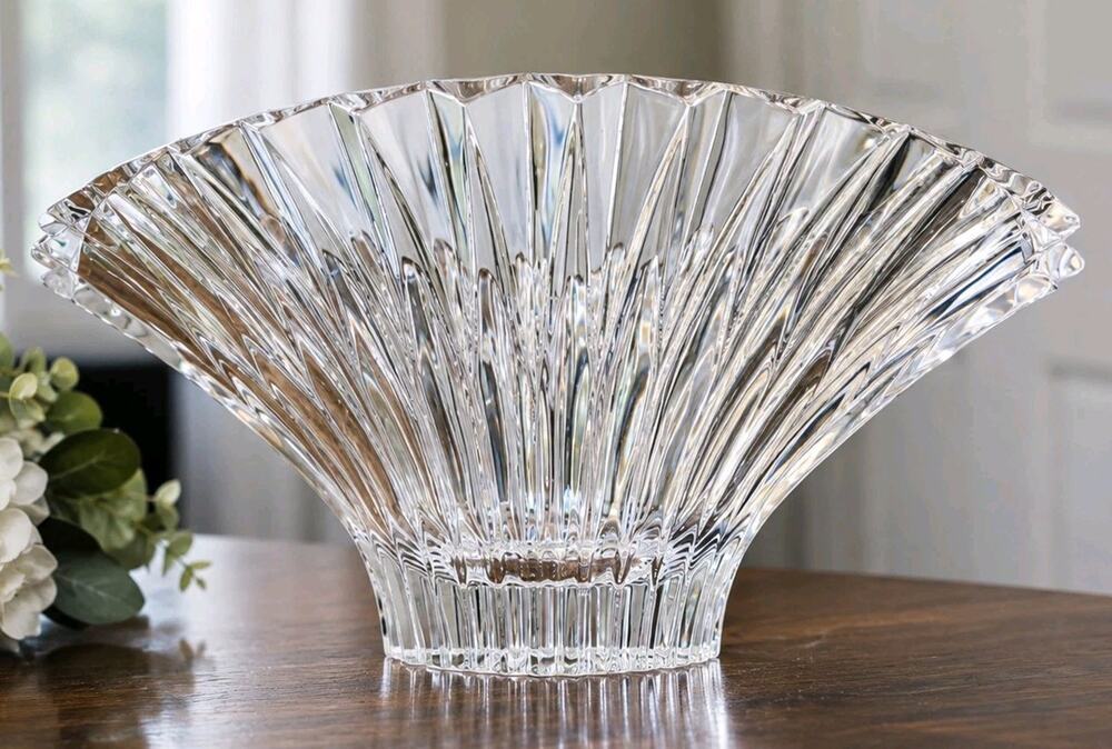Mikasa Excelsior Flair Crystal Bowl Slovenia Fan Vase Centerpiece Brilliant 9"